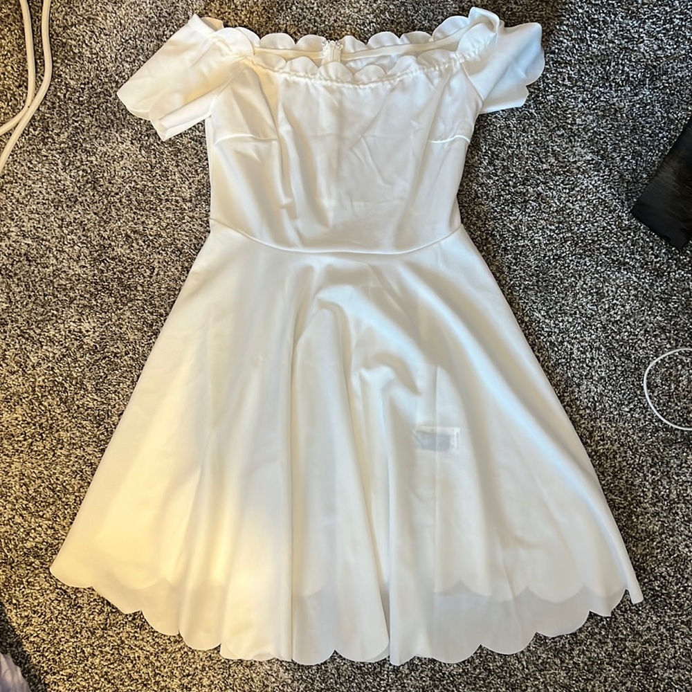 Short white dress
